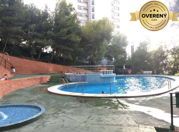 Snímka obrazovky 2023-10-06 123529.jpg