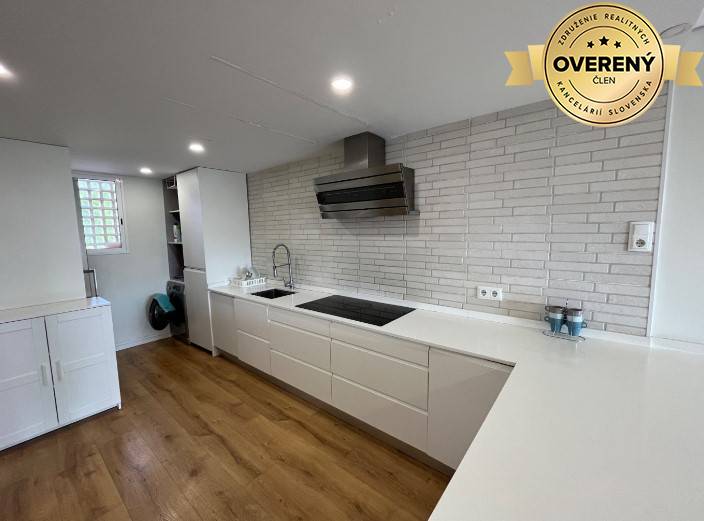 Snímka obrazovky 2023-10-06 140108.jpg