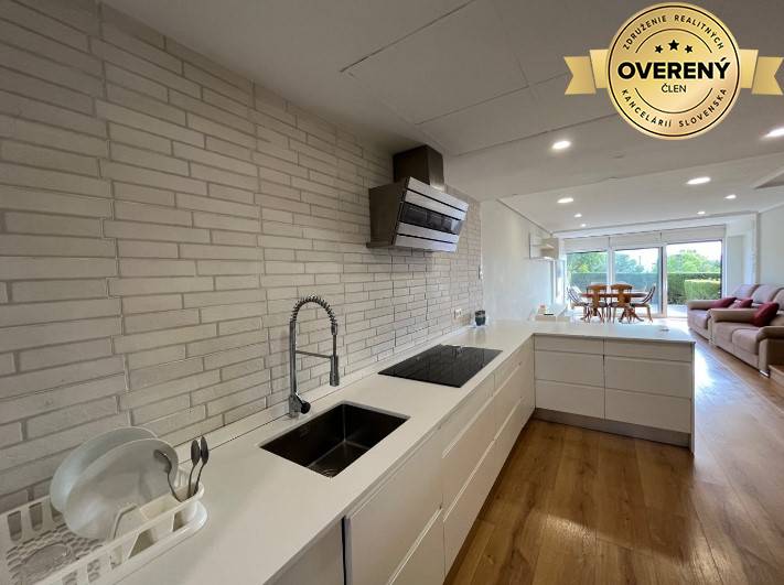 Snímka obrazovky 2023-10-06 140059.jpg