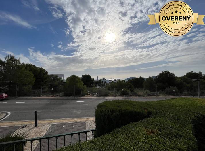 Snímka obrazovky 2023-10-06 140323.jpg