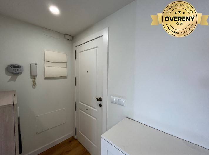 Snímka obrazovky 2023-10-06 140351.jpg