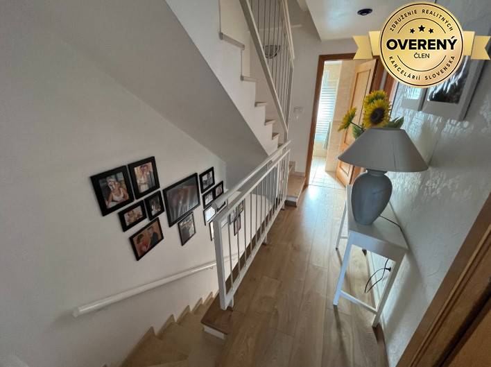 Snímka obrazovky 2023-10-10 113128.jpg